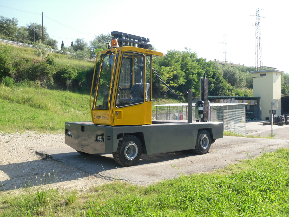 Baumann 7 ton Electric side loader