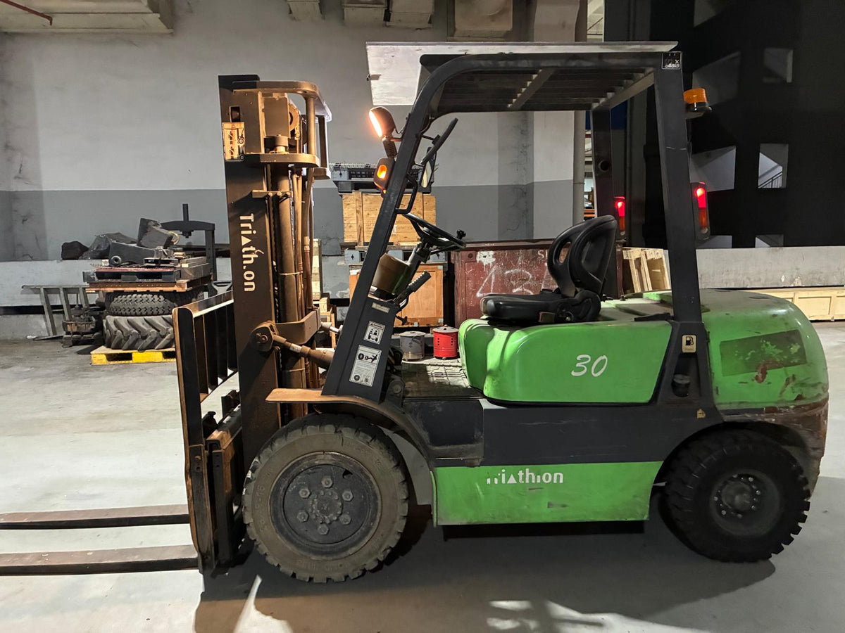Triathlon 3 Ton Industrial Forklift