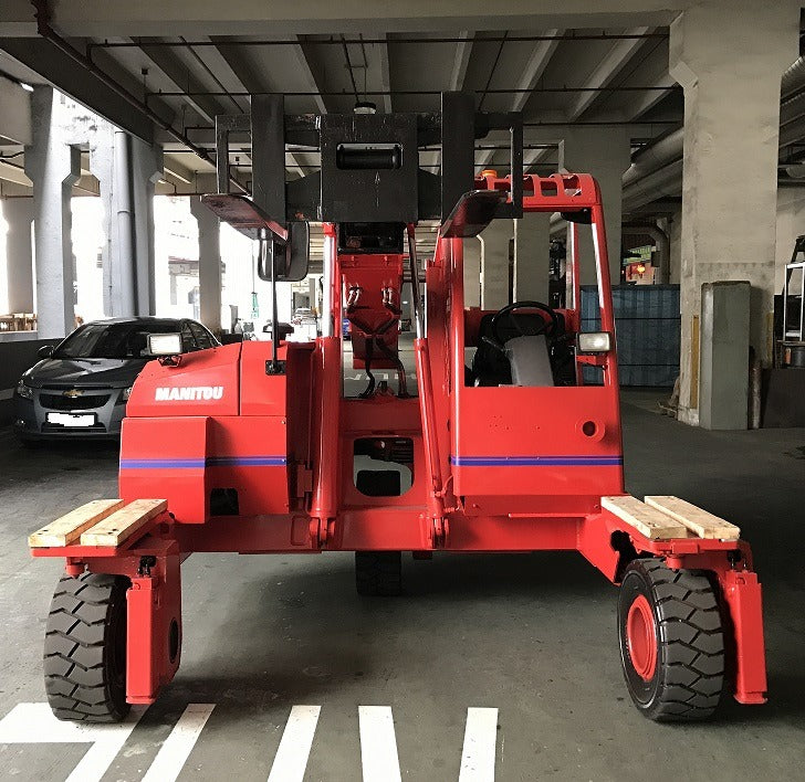 Manitou TMT320FL-3 All Direction Side Loader Forklift