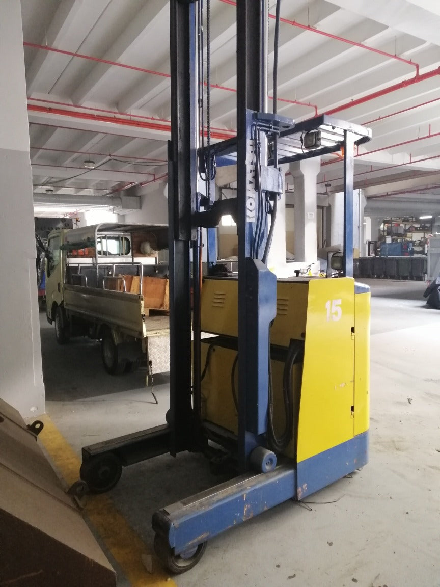 Komatsu FB15RL-8